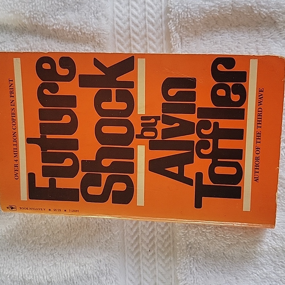 Vintage Paperback Future Shoxk By Alvin Toffler